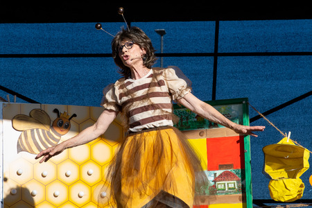 Čebelica Zzina 2. 7. 2025 (2)